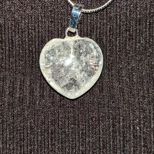 Crystal heart pendant in silver